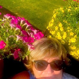 Meet your Posher, Kellie